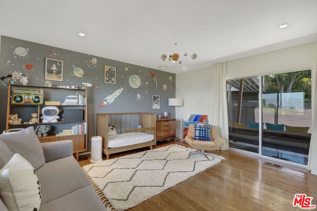 3601 Berry Drive