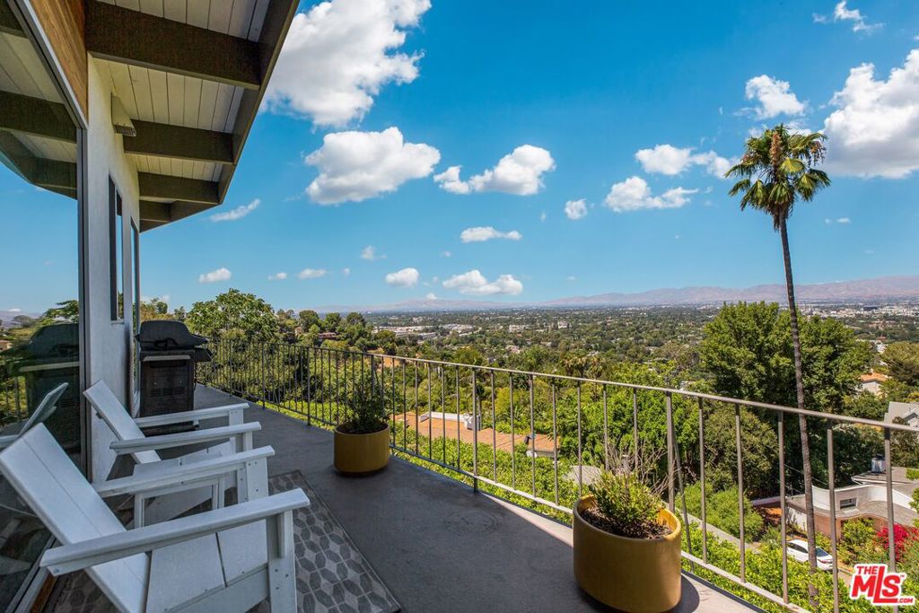 3601 Berry Drive