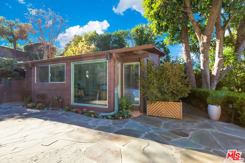 3601 Berry Drive