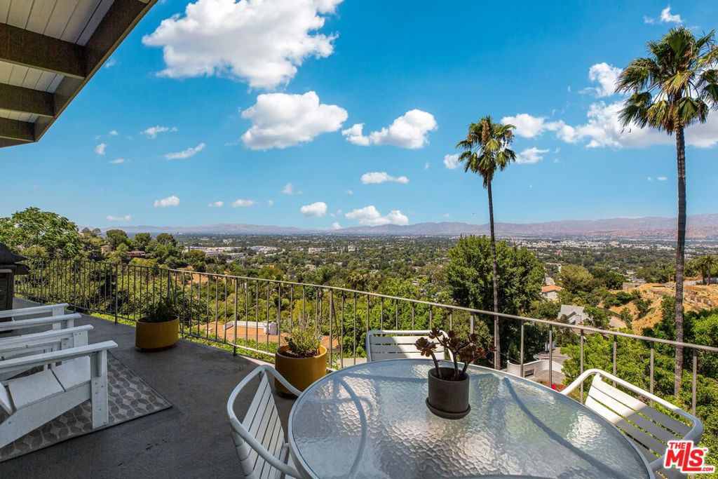 3601 Berry Drive