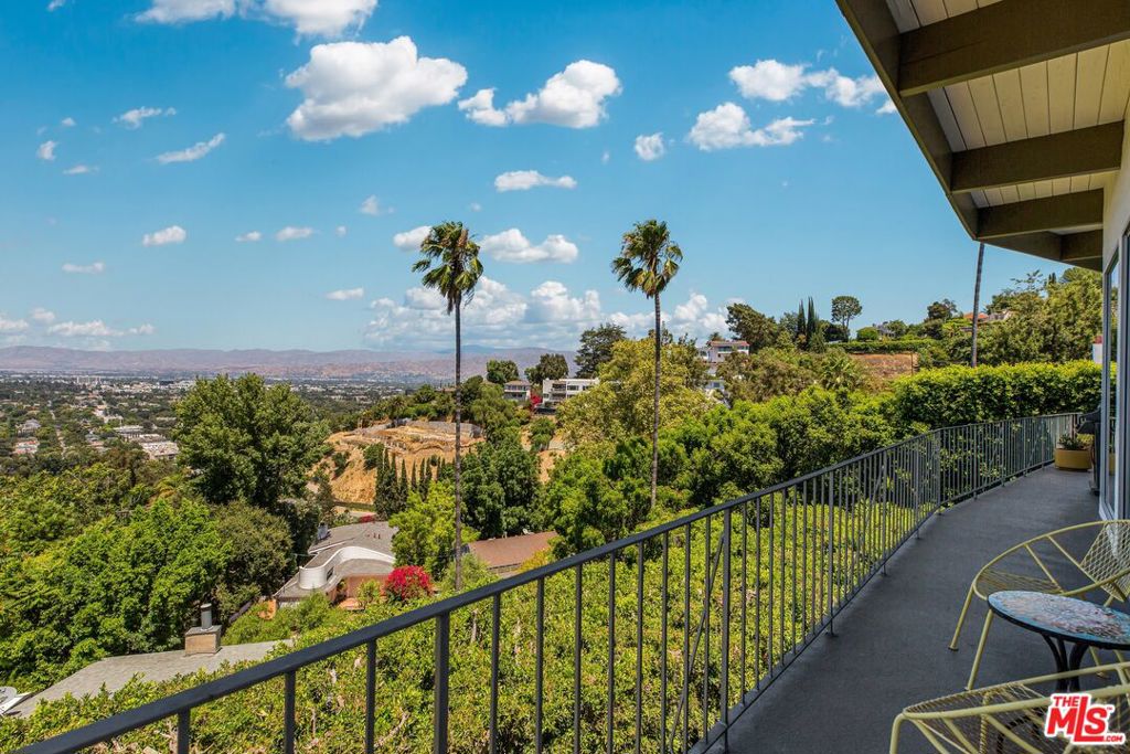 3601 Berry Drive