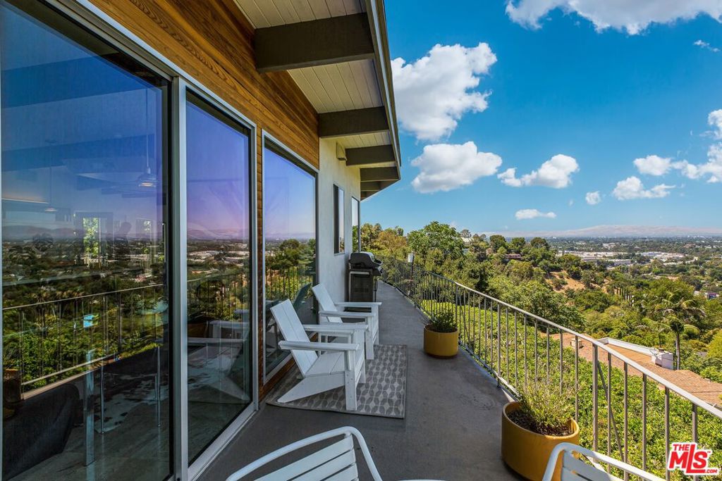 3601 Berry Drive