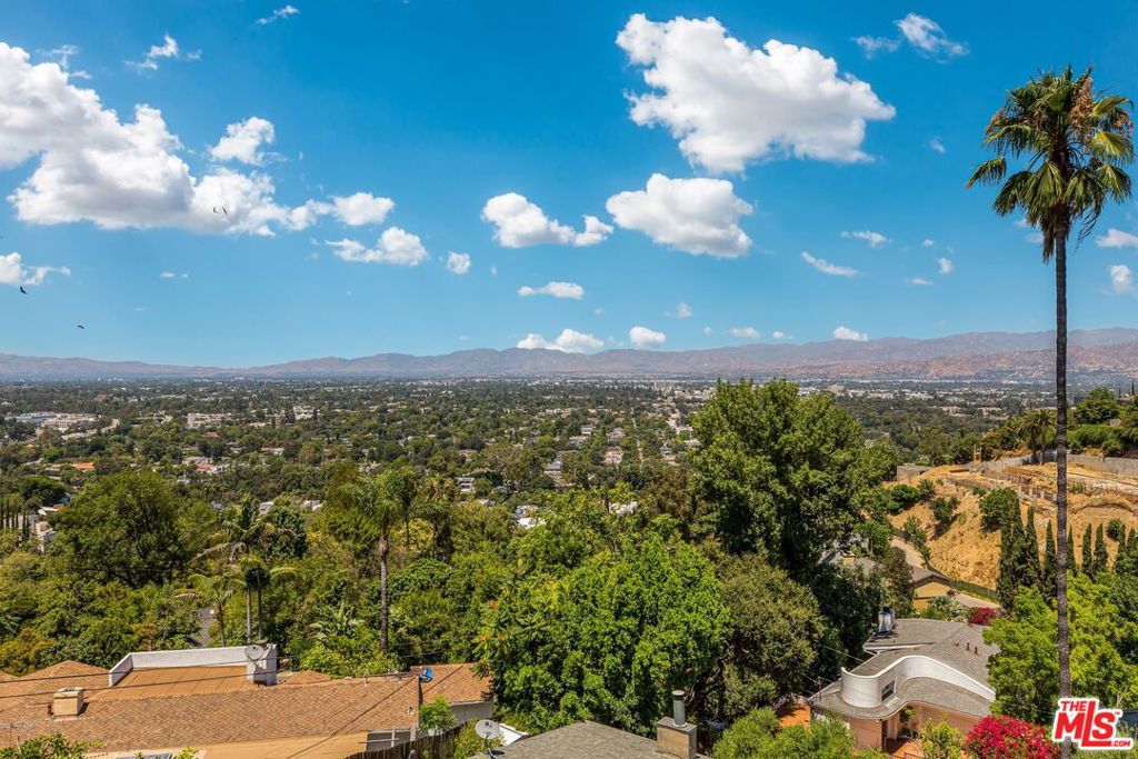 3601 Berry Drive
