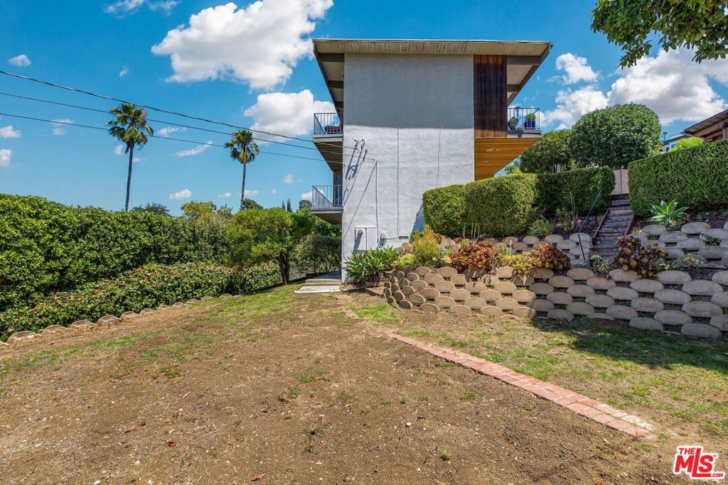 3601 Berry Drive