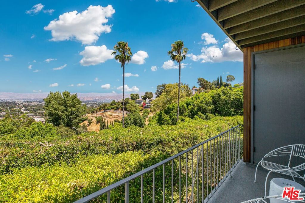 3601 Berry Drive