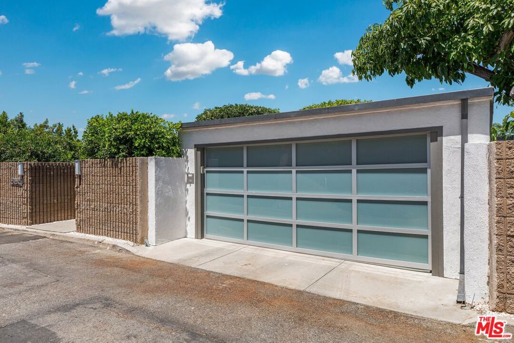 3601 Berry Drive