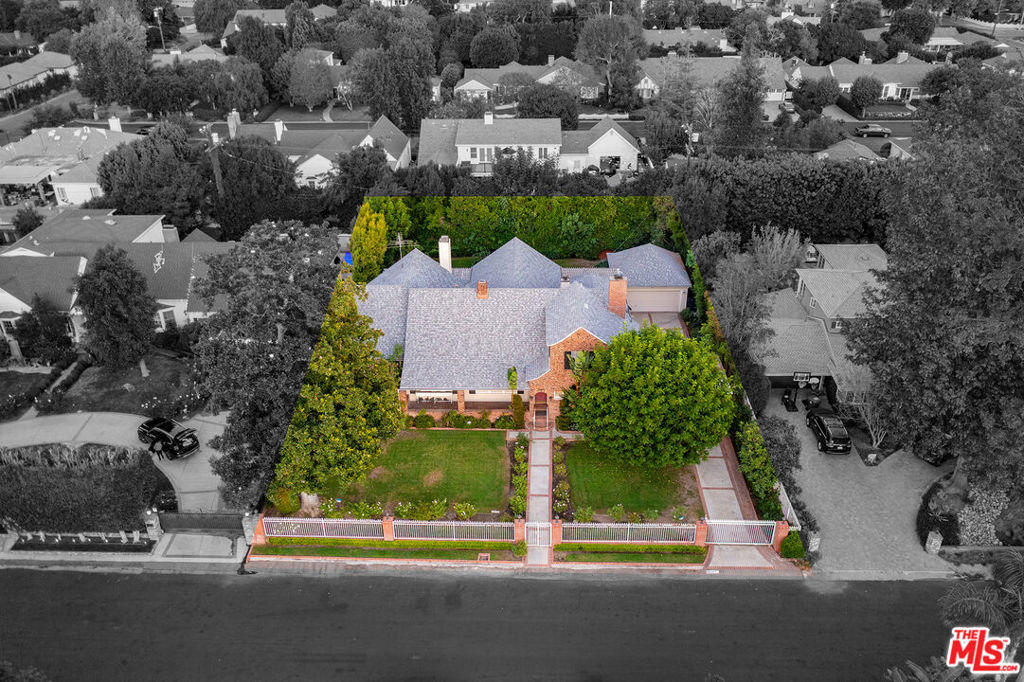 4638 Arcola Avenue