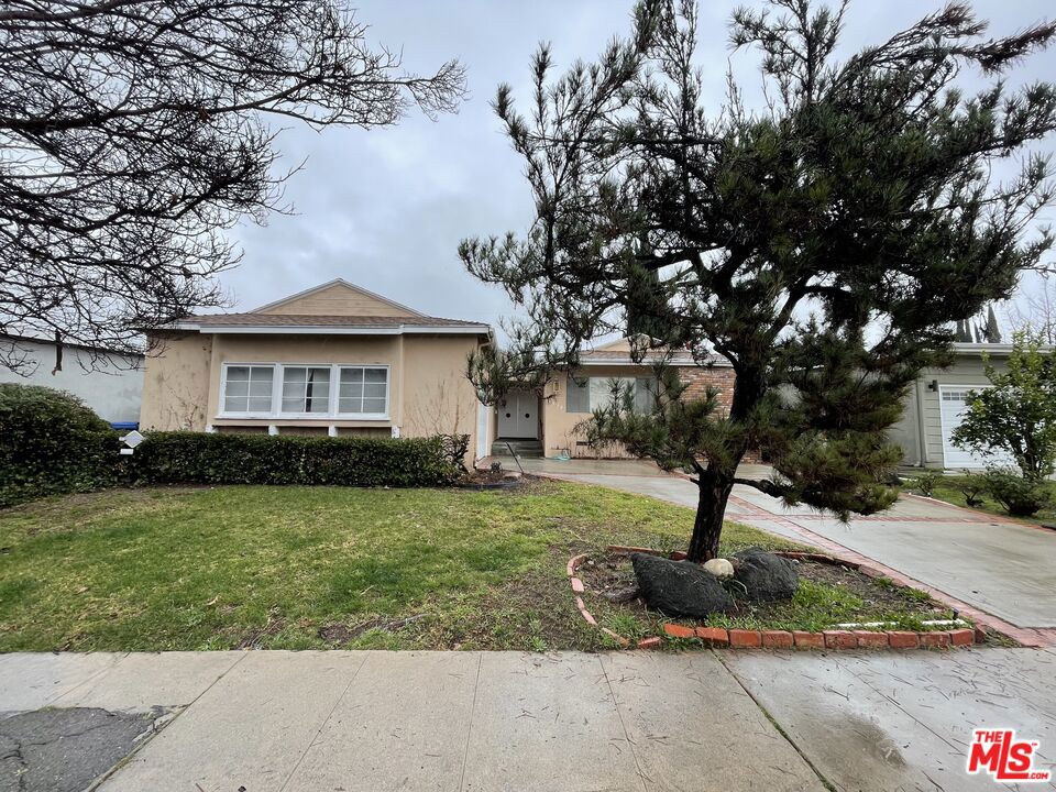 5938 Babbitt Avenue