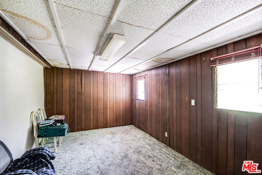 1311 N Ontario Street