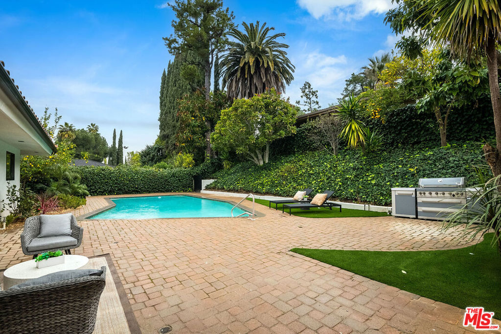 4301 Bergamo Drive