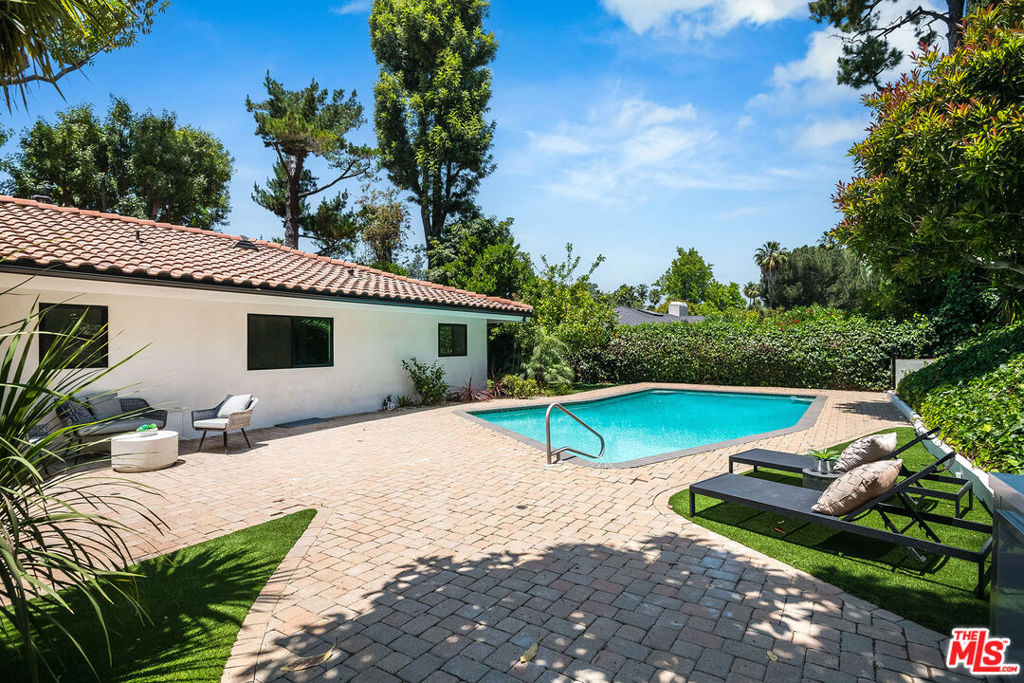4301 Bergamo Drive