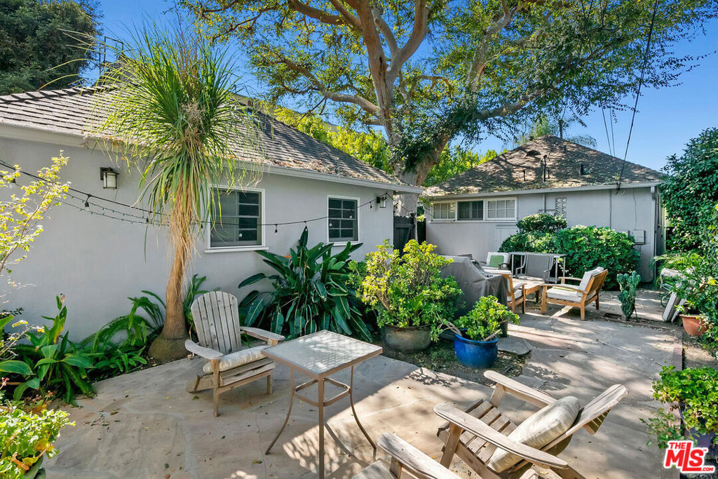 4226 Tujunga Avenue
