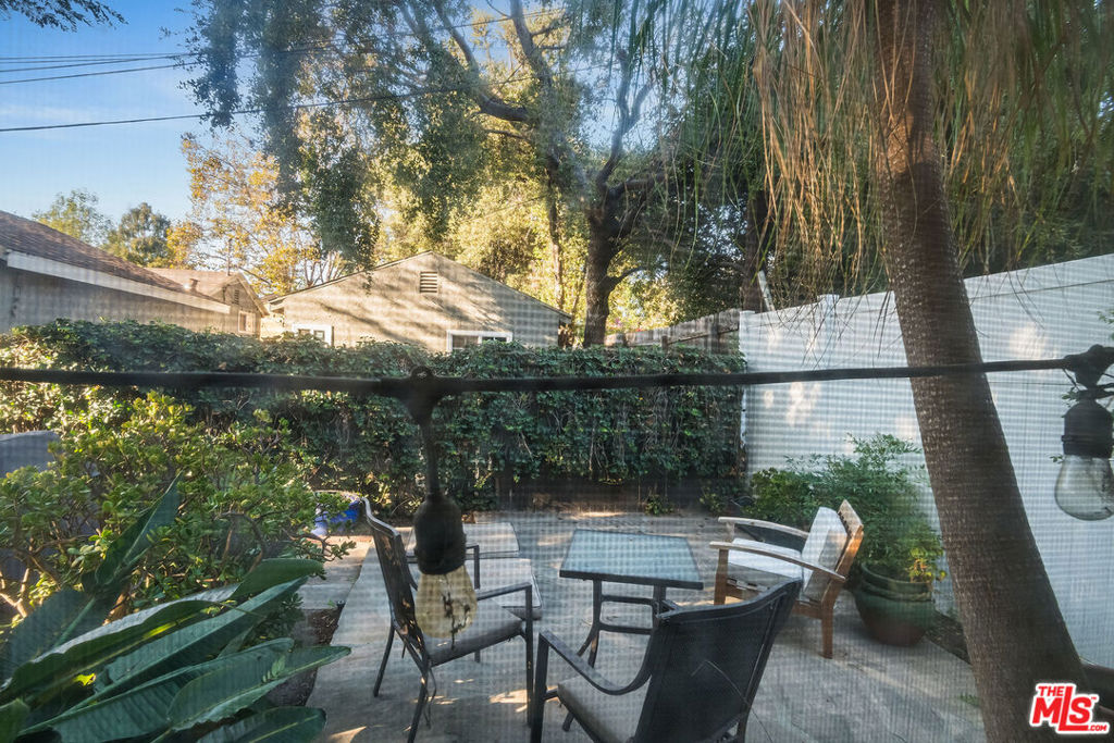 4226 Tujunga Avenue
