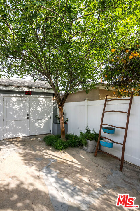 600 N Lincoln Street