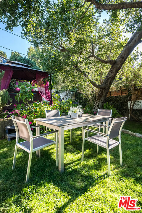 11812 Sunshine Terrace