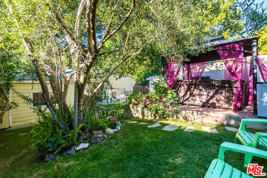 11812 Sunshine Terrace