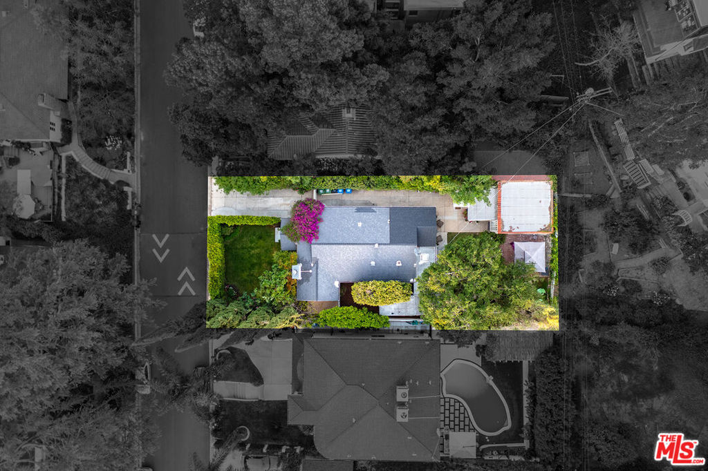 11812 Sunshine Terrace