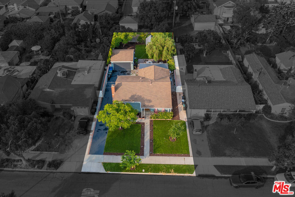 230 S Lamer Street