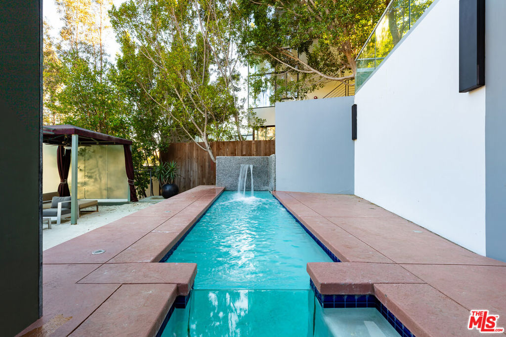 2738 Rinconia Drive