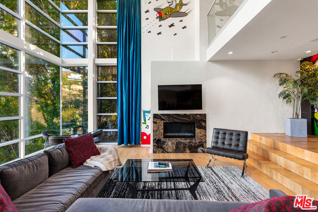 2738 Rinconia Drive