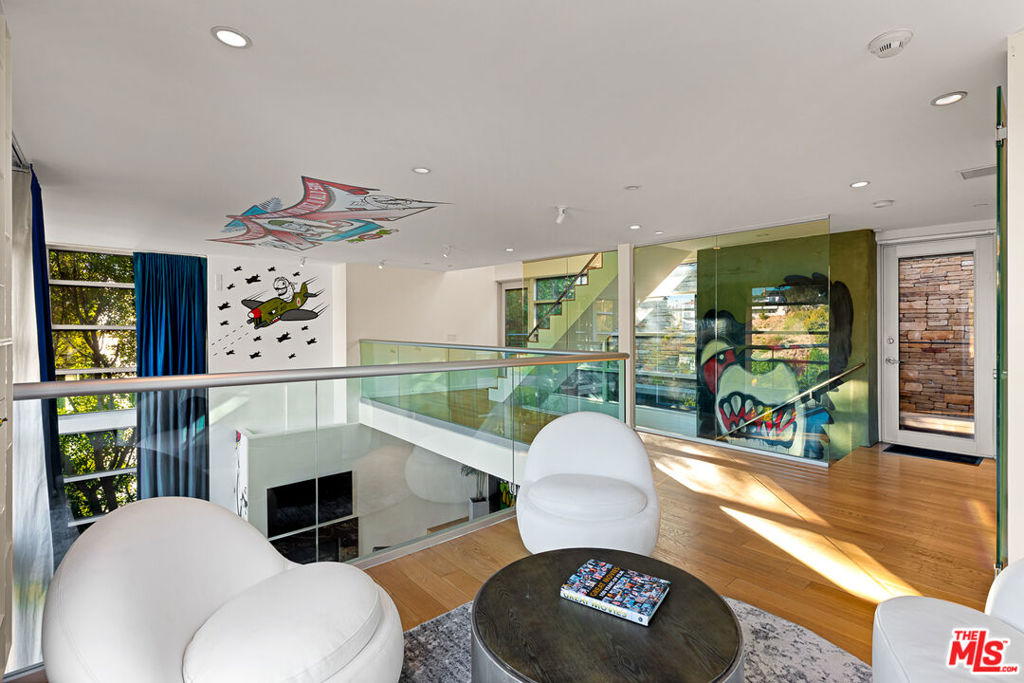 2738 Rinconia Drive