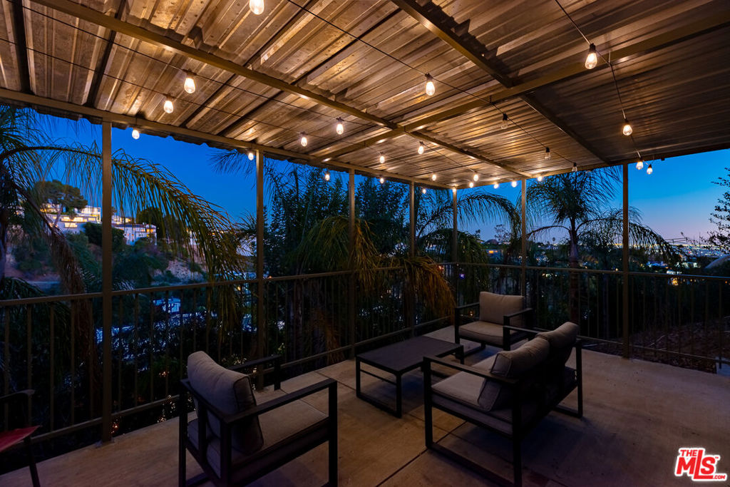 2738 Rinconia Drive