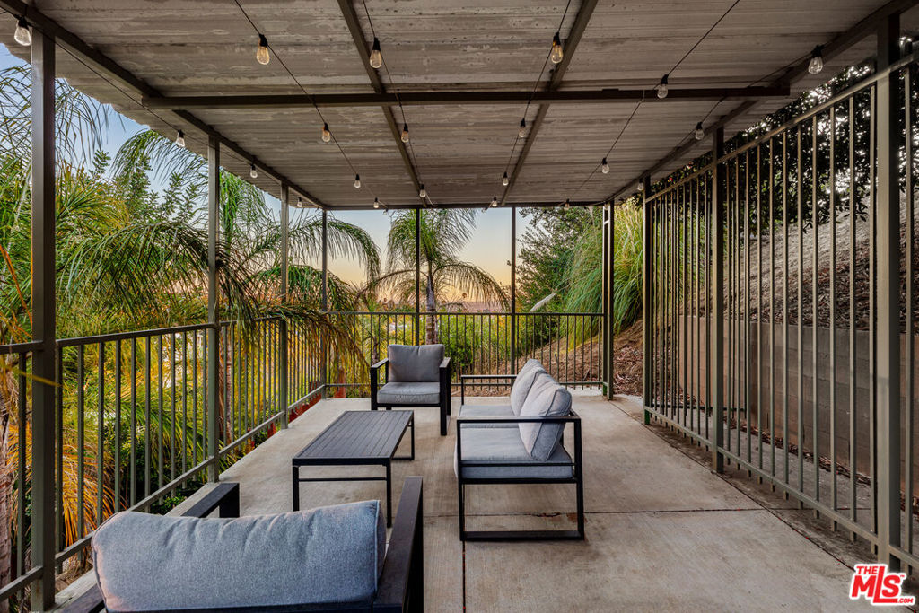 2738 Rinconia Drive