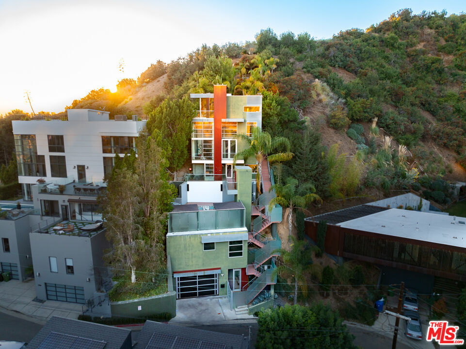 2738 Rinconia Drive
