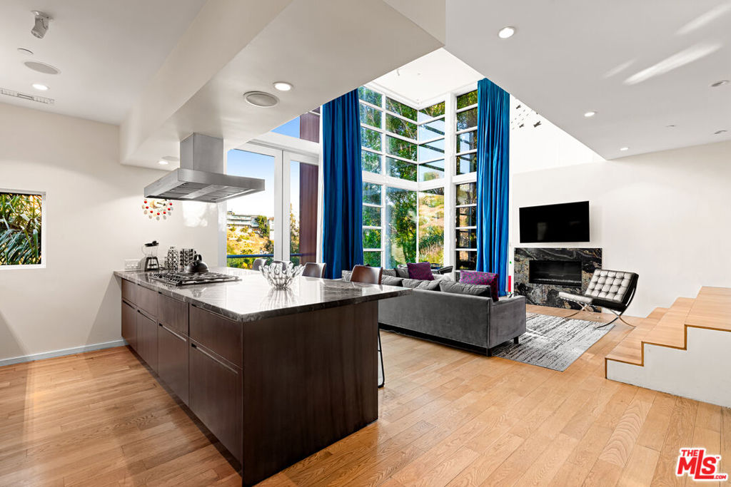 2738 Rinconia Drive