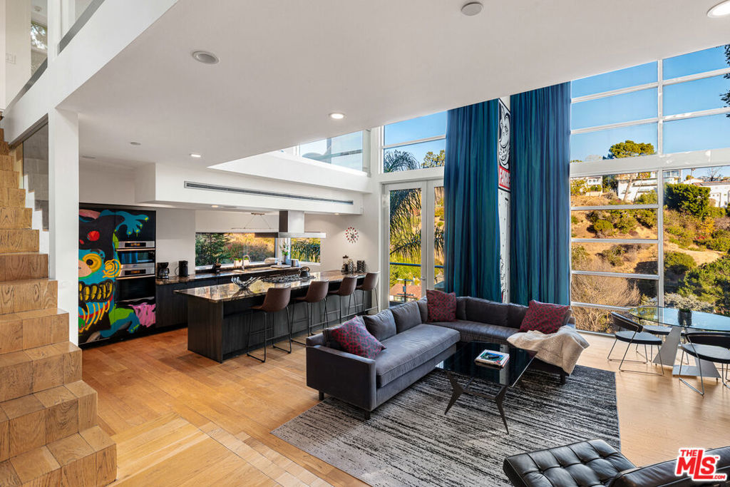 2738 Rinconia Drive