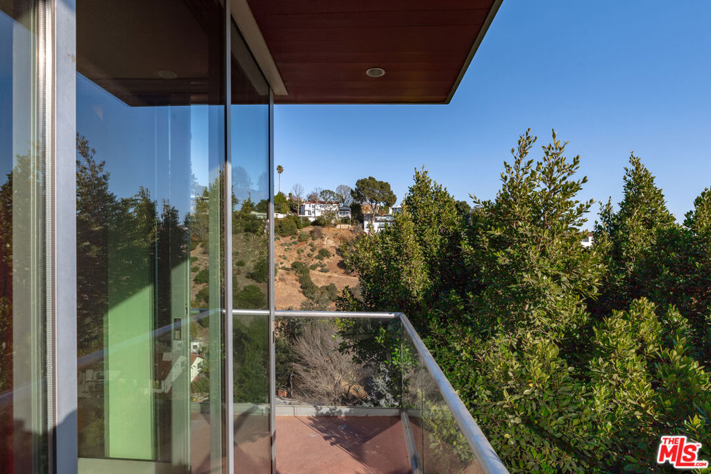 2738 Rinconia Drive