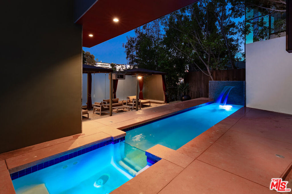 2738 Rinconia Drive