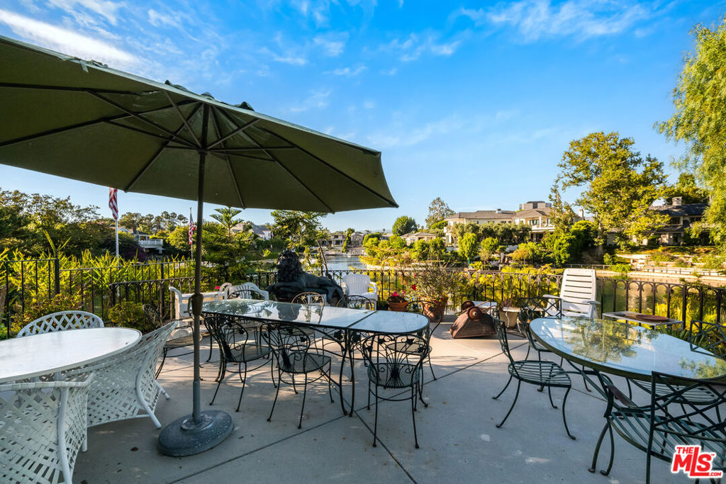 10061 Valley Spring Lane