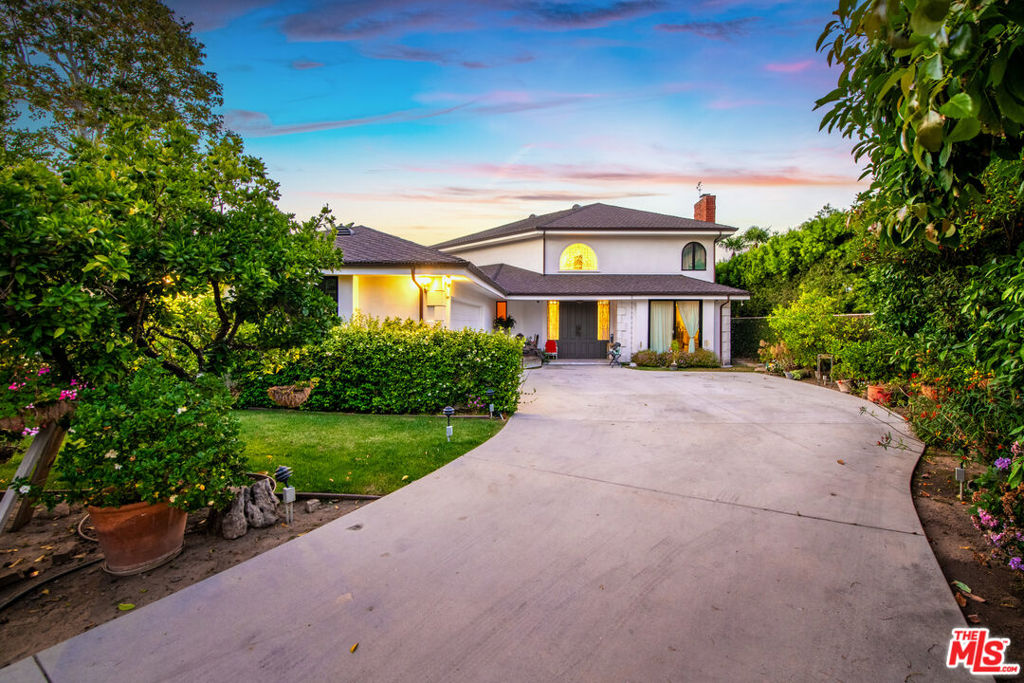 10061 Valley Spring Lane