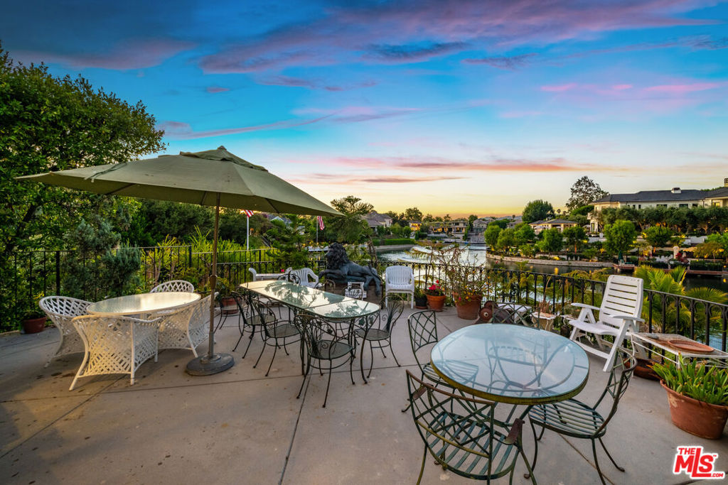 10061 Valley Spring Lane