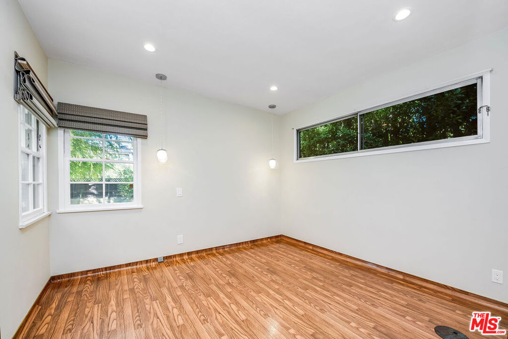 10435 Whipple Street