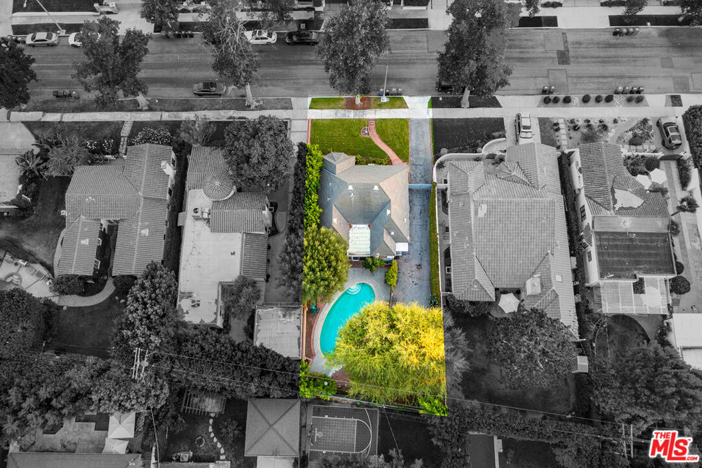 10435 Whipple Street