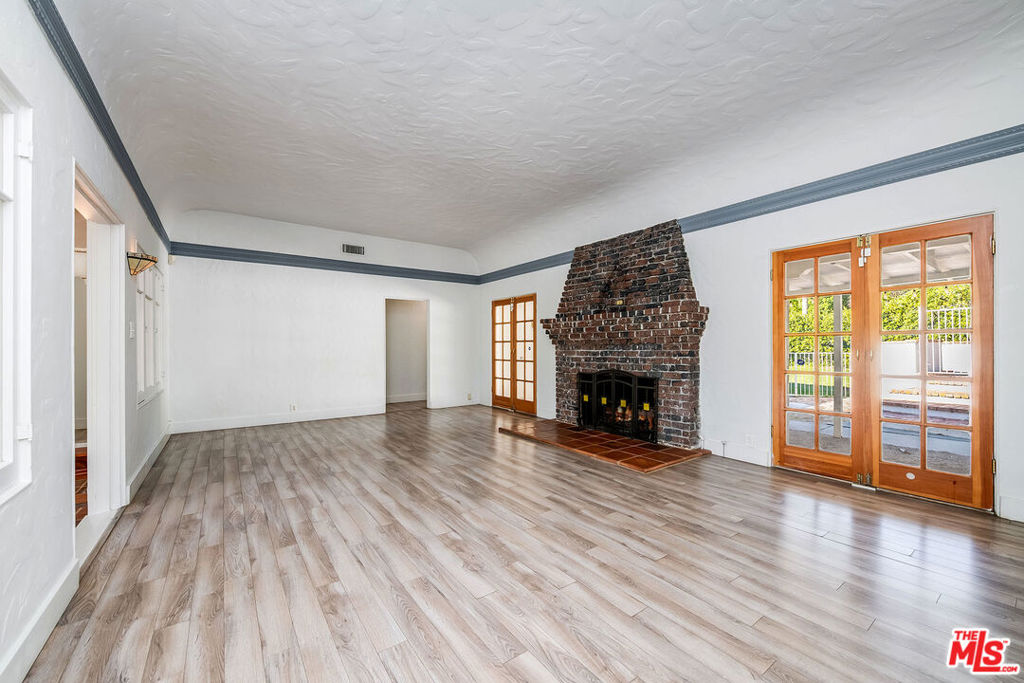 10440 Johanna Avenue