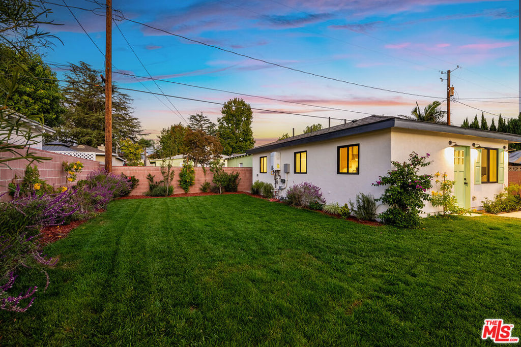 1008 N Catalina Street