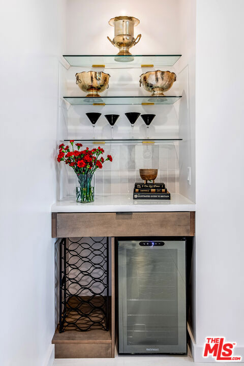 3345 Wonder View Drive