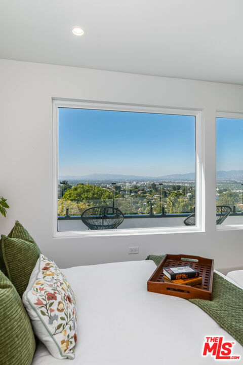 3345 Wonder View Drive