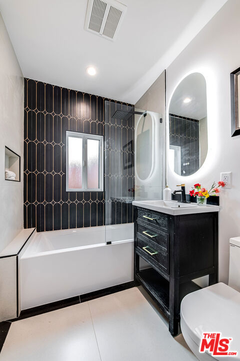 3345 Wonder View Drive