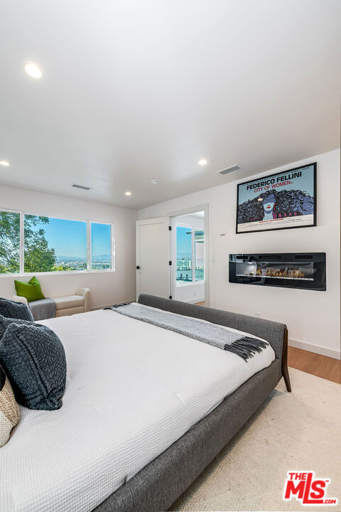 3345 Wonder View Drive