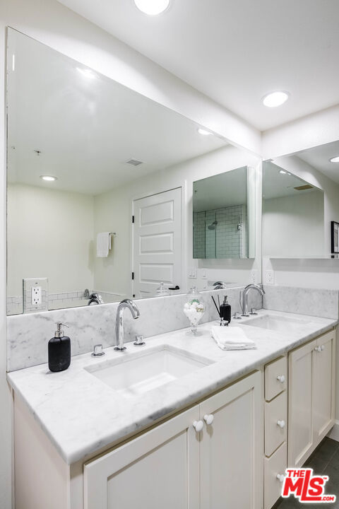 10648 Woodbridge Street 105