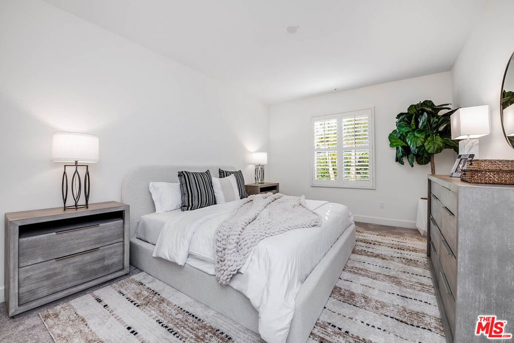 10648 Woodbridge Street 105