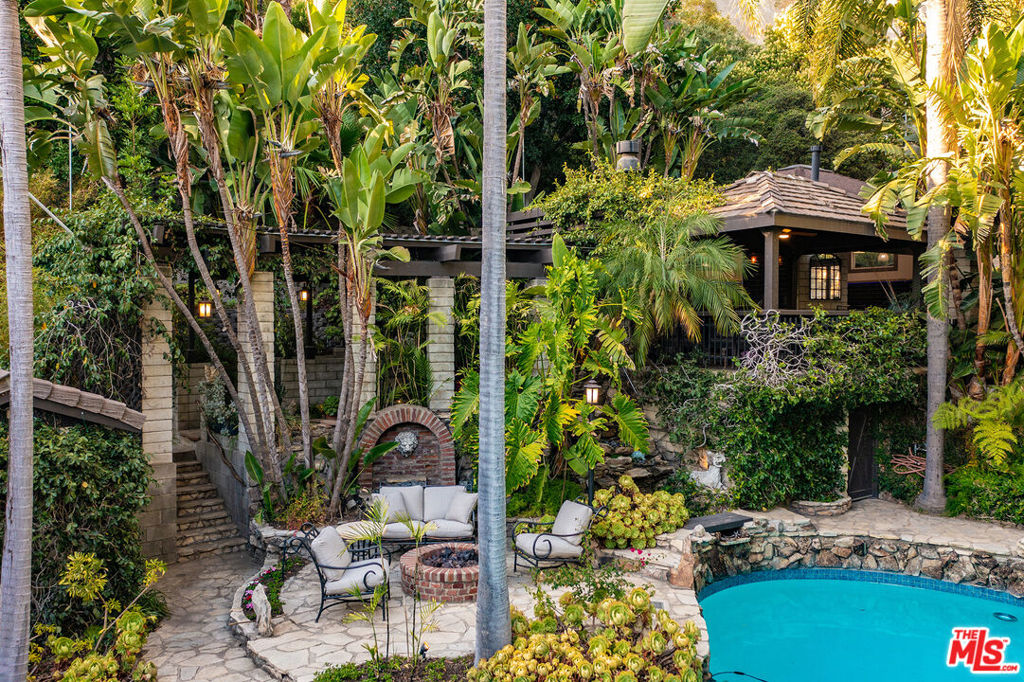 1258 E Elmwood Avenue