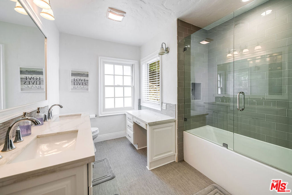 1258 E Elmwood Avenue