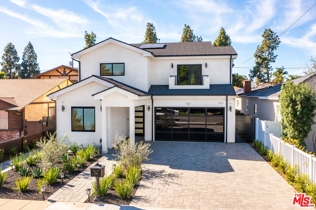 421 N Catalina Street