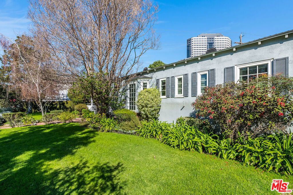 118 N Evergreen Street