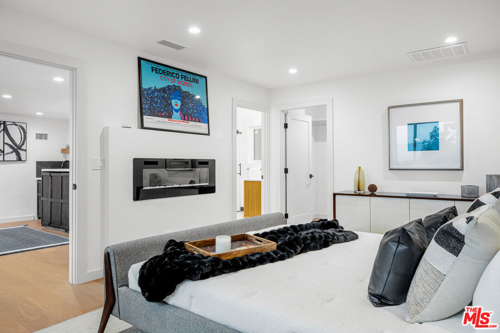 3345 Wonder View Drive